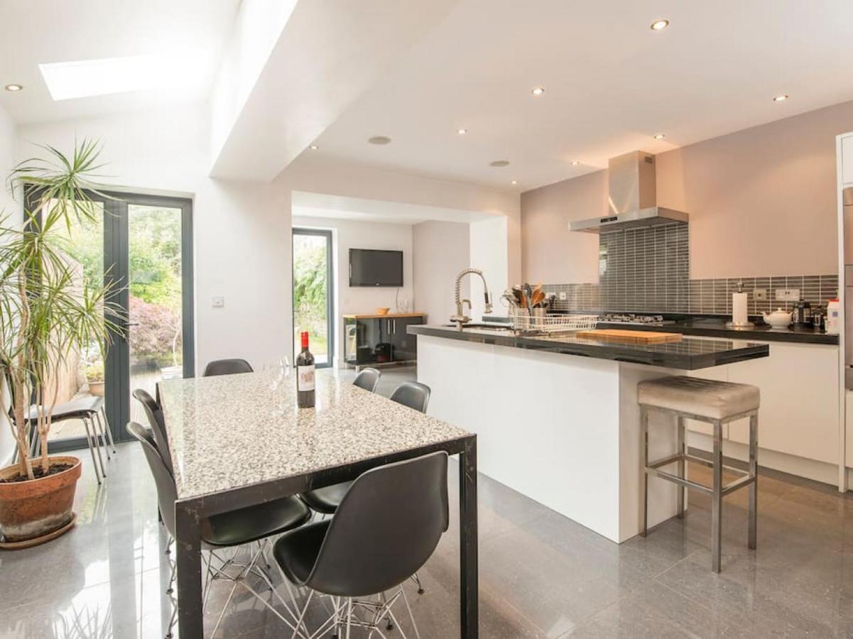 Spacious 4 Bedroom Character Home In Pontcanna Cardiff Esterno foto