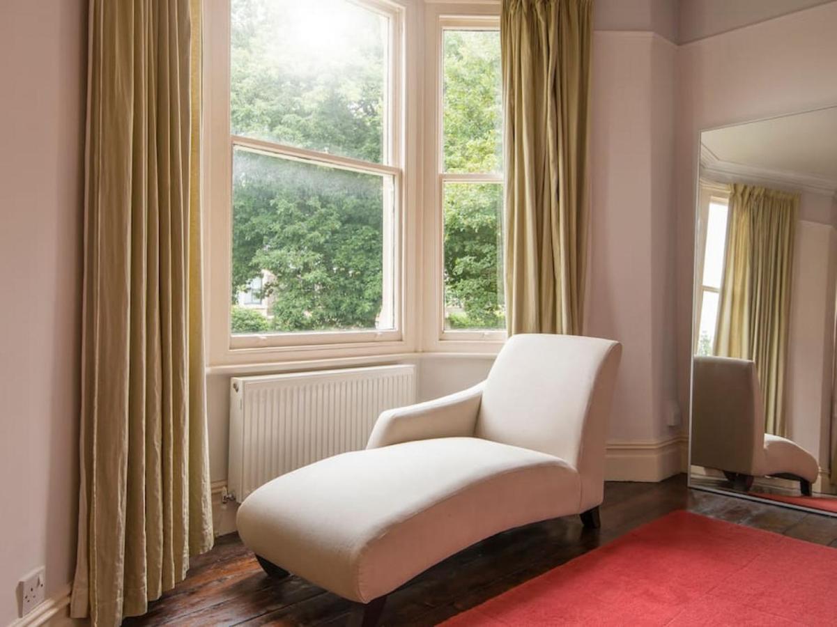 Spacious 4 Bedroom Character Home In Pontcanna Cardiff Esterno foto